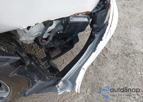 2018 Toyota Rav4 Xle from USA, damaged, VIN JTMRFREV6JJ741974